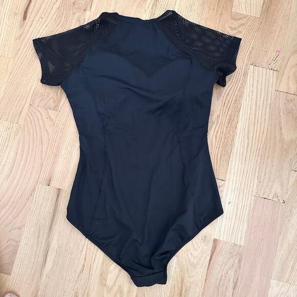 Sea Level Australia Black One Piece 17" PTP - Picture 4 of 6